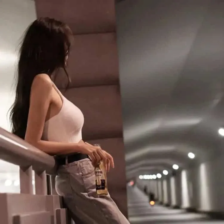 【催泪亲情】《铁道员》高仓健广末凉子：在冰雪小站坚守一生的老站长，最后见到了死去的女儿的幻影