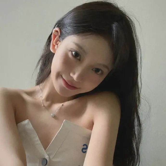 爆笑晨间剧《海女》能年玲奈主演：回到乡下当海女，意外成为地方偶像的奇妙之旅